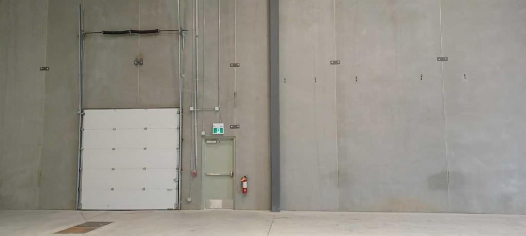 Picture for #20, 450 39 Street N