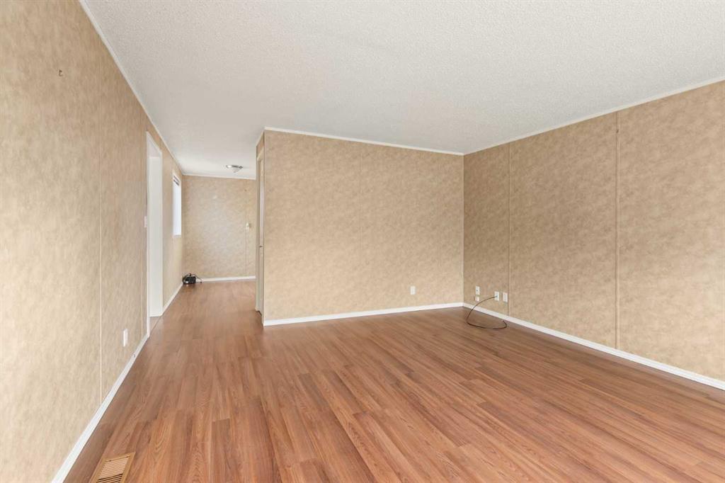 Picture for #47, 4000 13 Avenue 