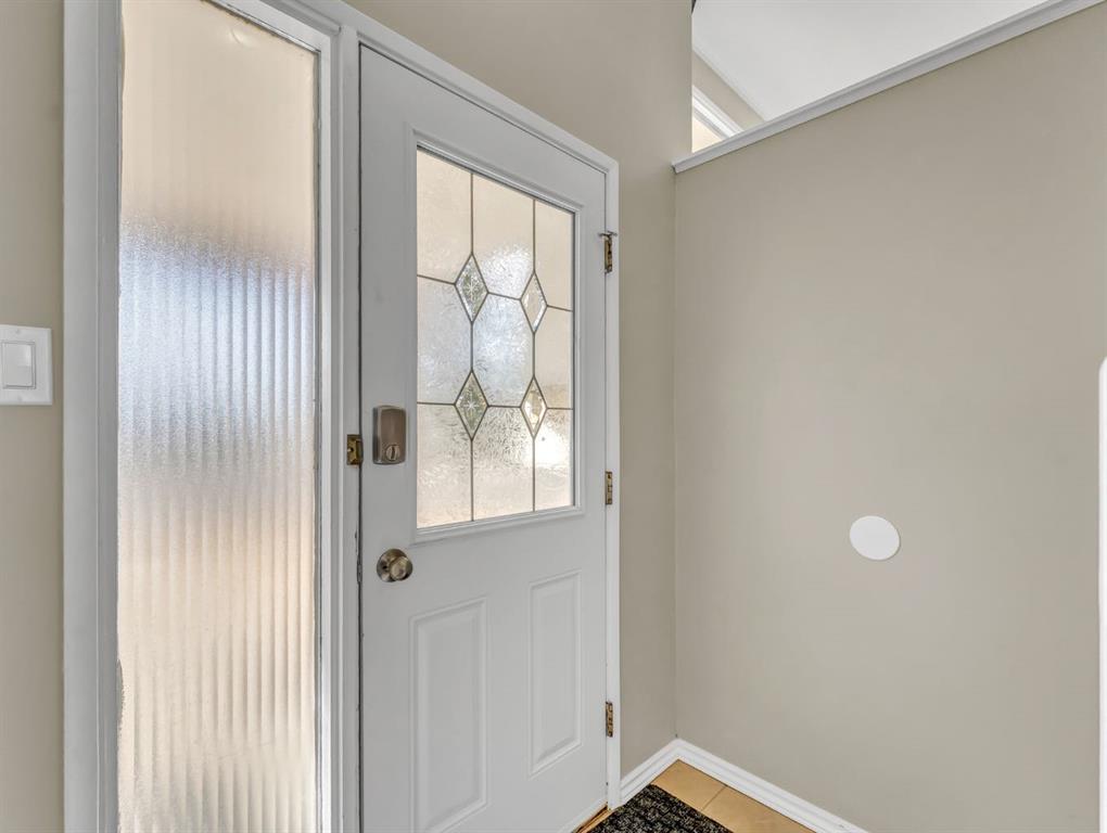 Picture for 578 20 Street NE