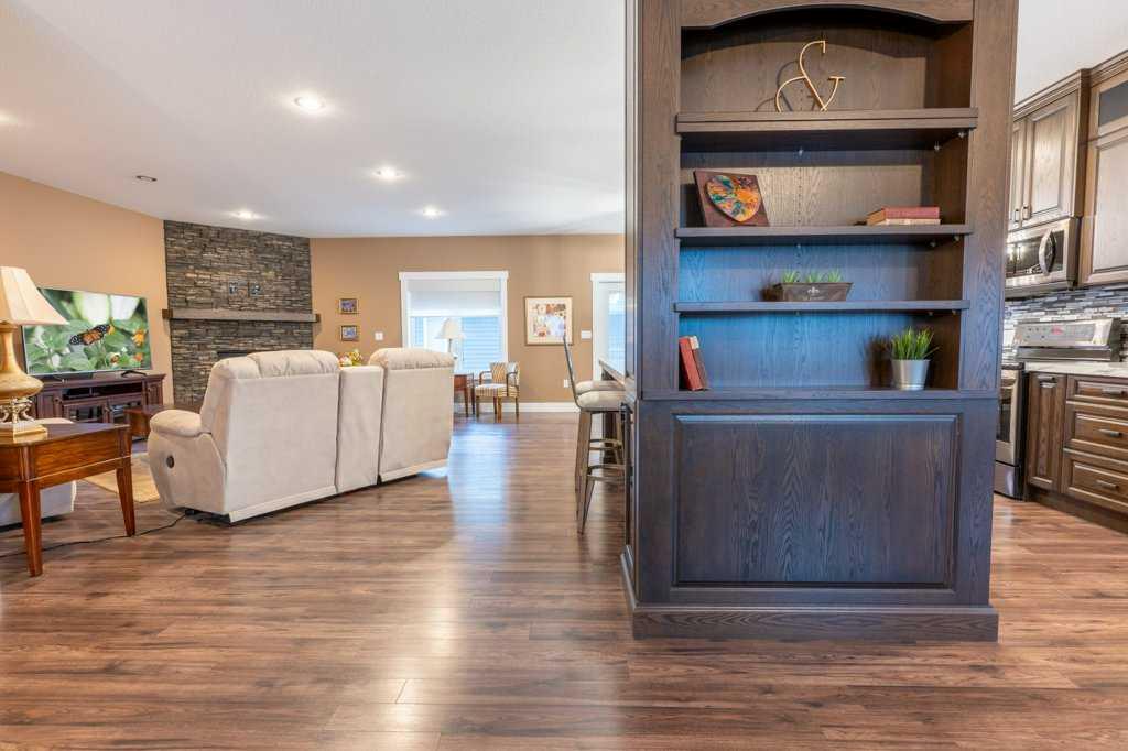 Picture for 208 Westview Crescent W