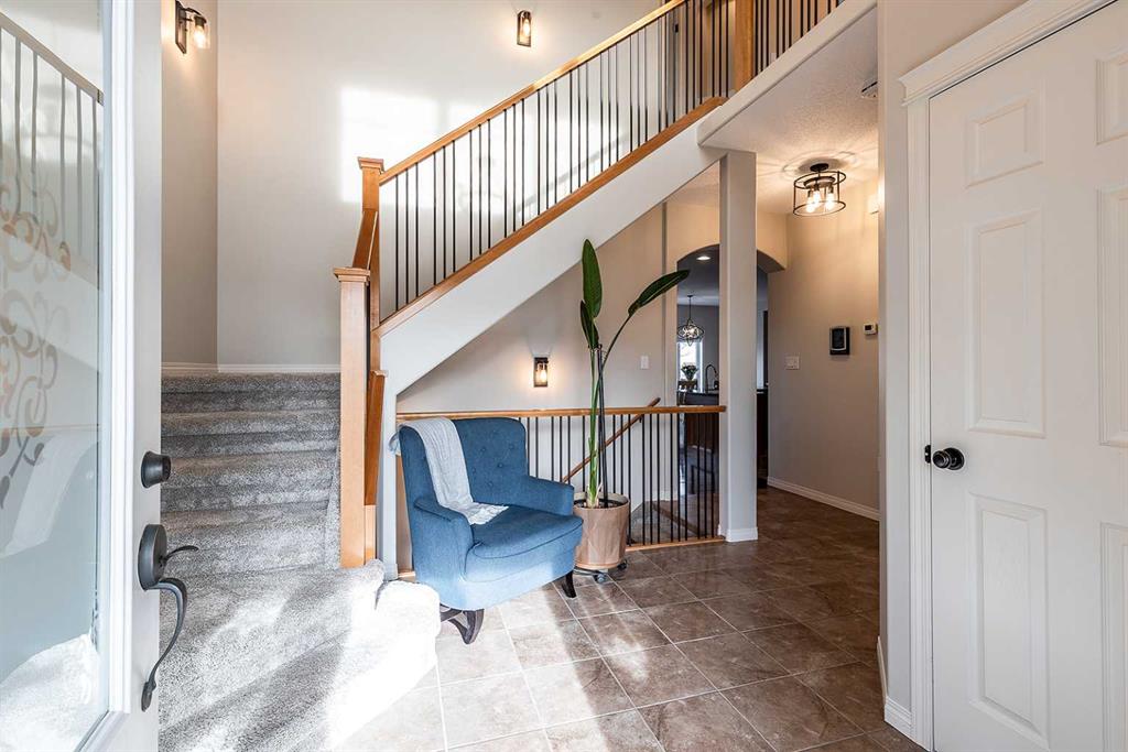 Picture for 23 Ranchlands Way NE