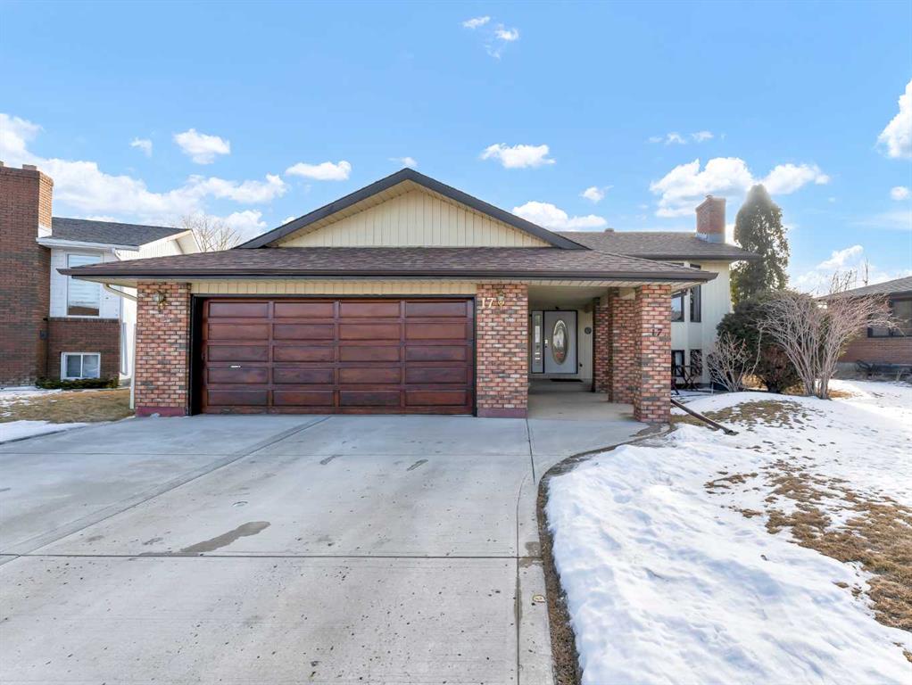 Picture for 17 Iris Court SE