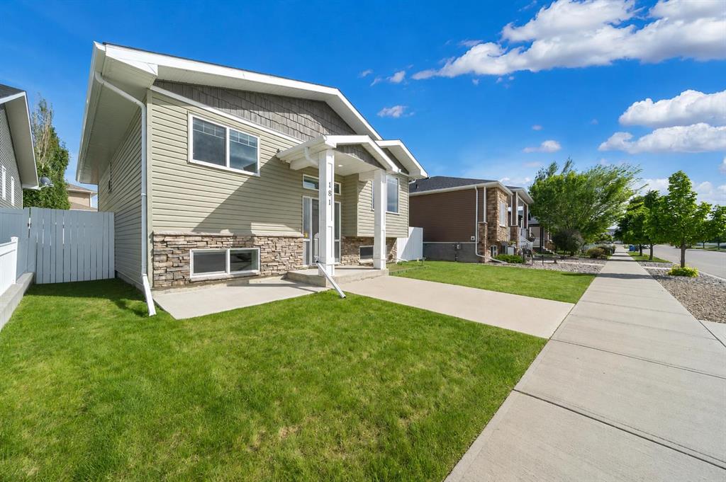Picture for 181 Somerside Road SE
