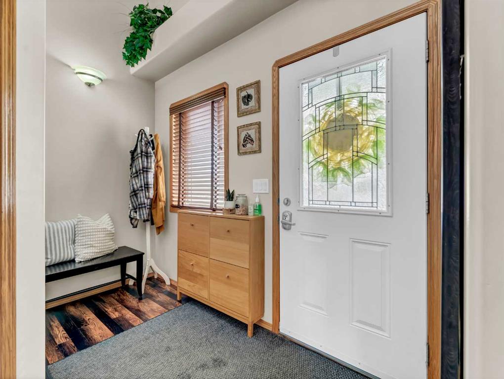 Picture for 245 Somerset Way SE