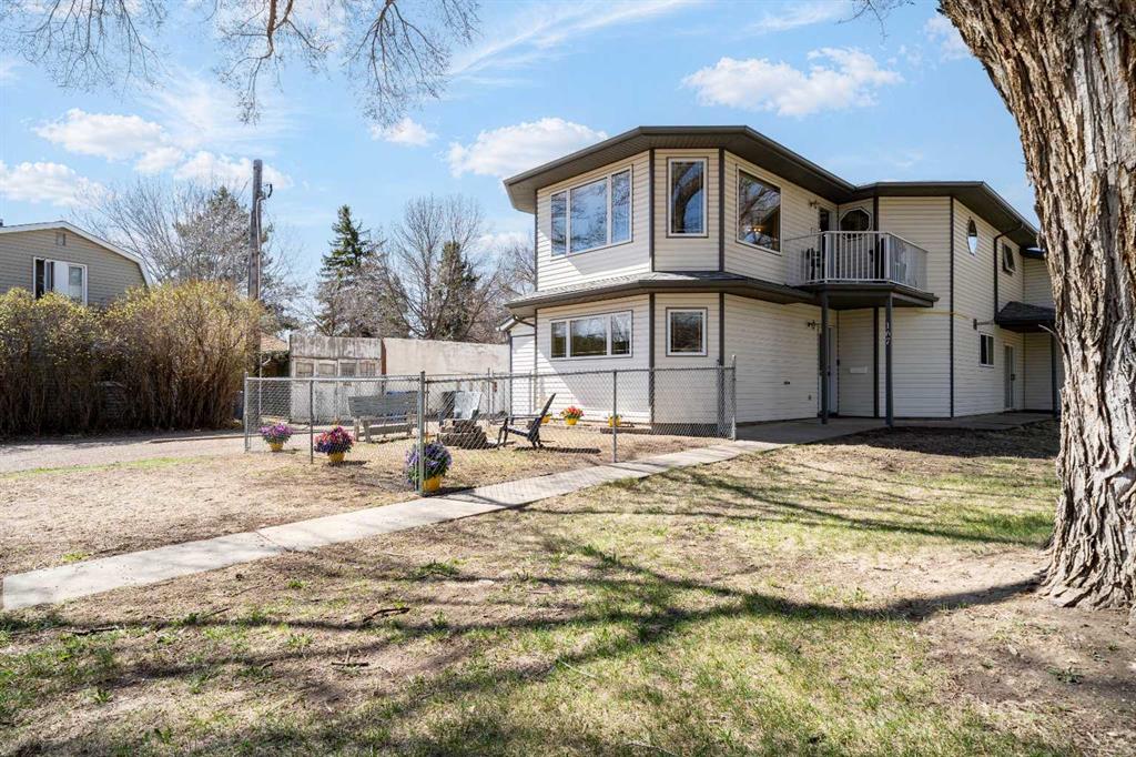 Picture for 167 3 Street NE