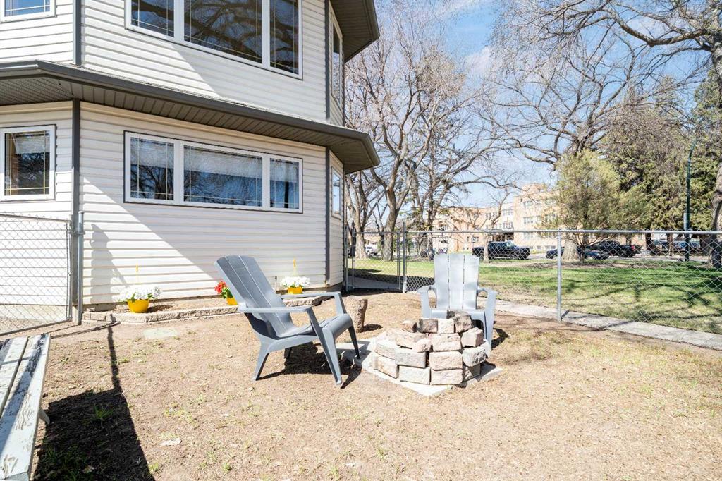 Picture for 167 3 Street NE