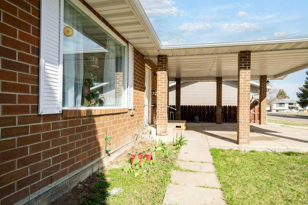 Picture for 15 Currie Court SE