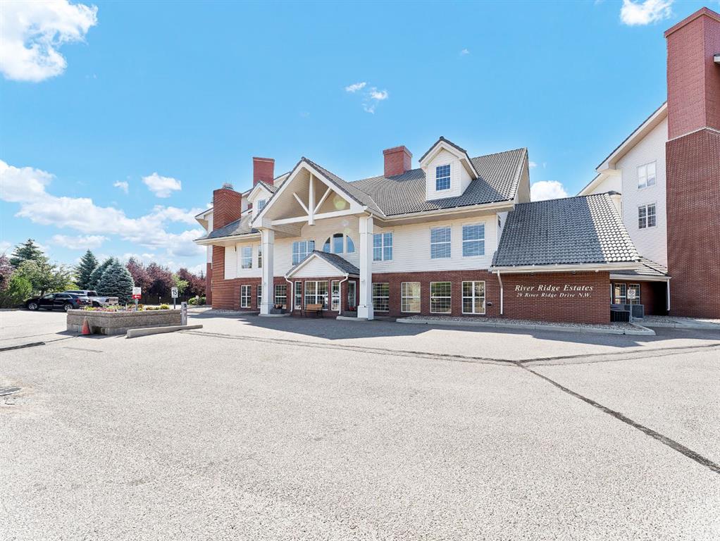 Picture for 214, 29 River Ridge Drive NW
