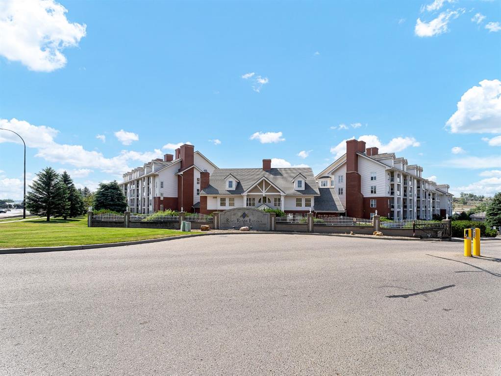 Picture for 214, 29 River Ridge Drive NW