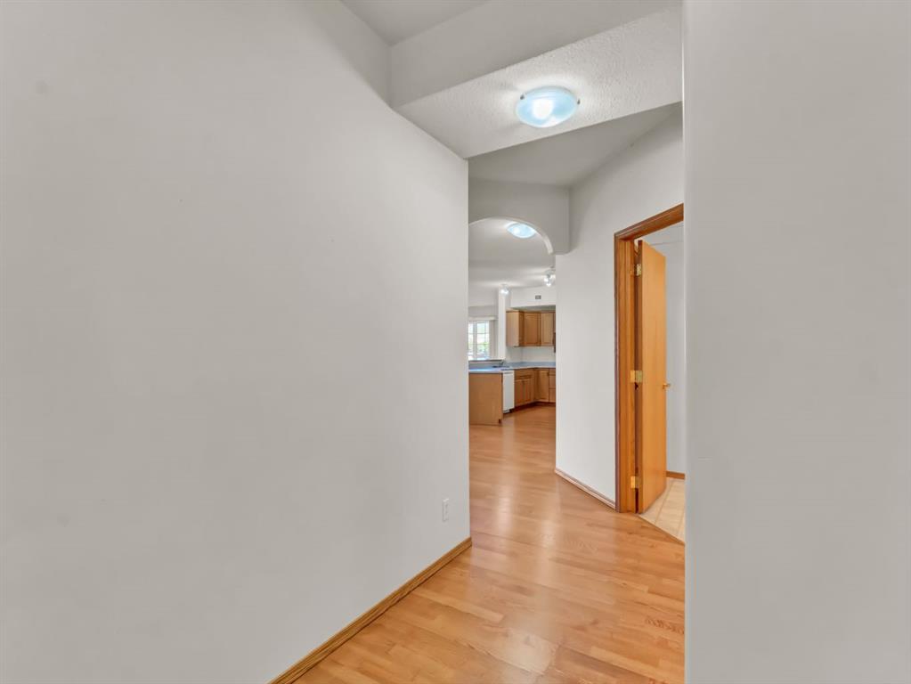 Picture for 214, 29 River Ridge Drive NW