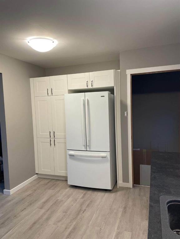 Picture for 794 Black Boulevard NW