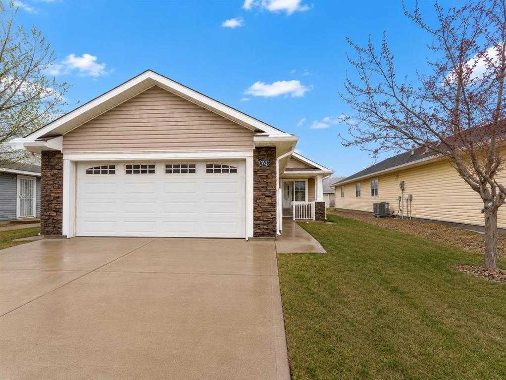 Picture for 74 Chartwell Place SE