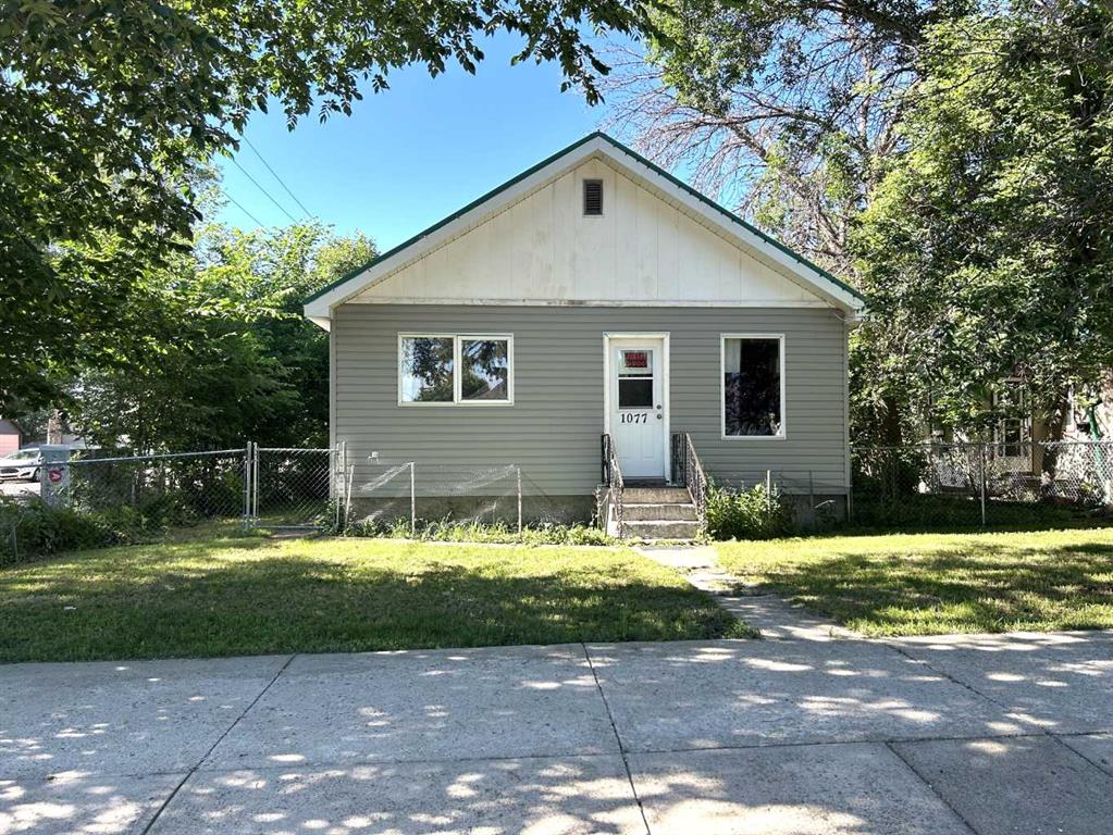 Picture for 1077 Braemar Street SE