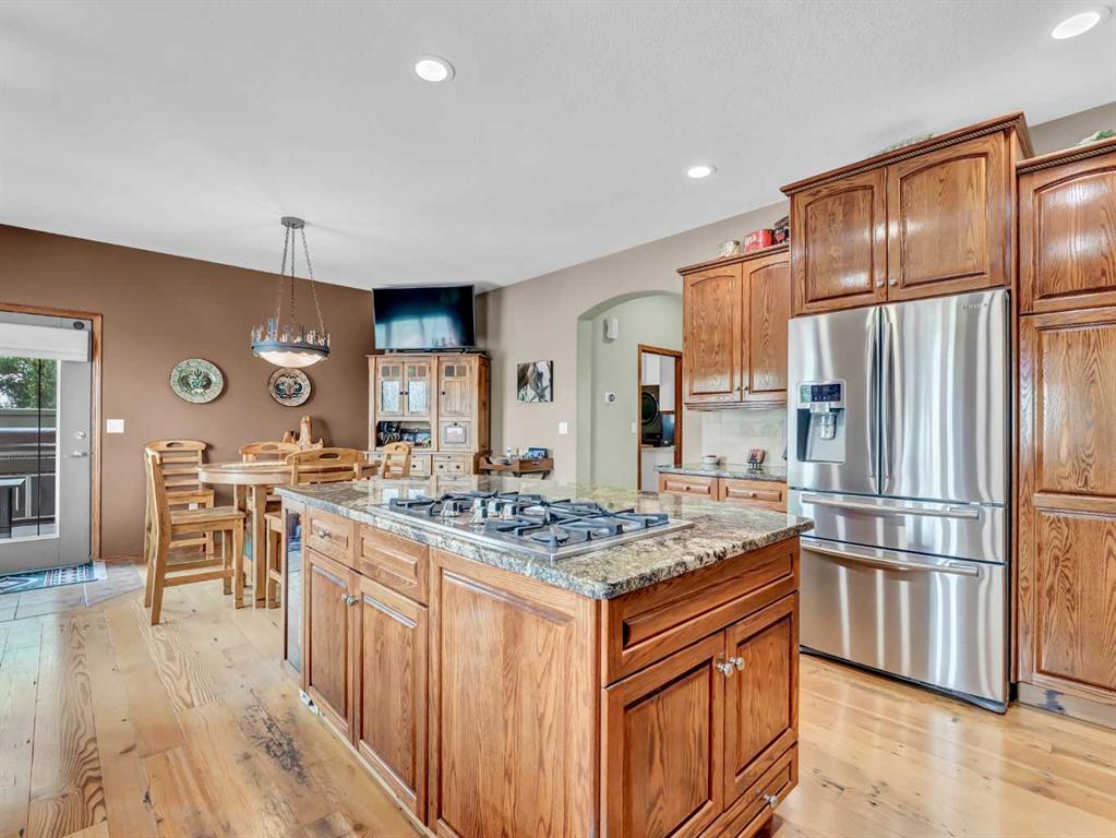 Picture for 12026 Range Road 74   https://www.cirrealty.ca/reb/mhreb/5/A2230635_16.jpg