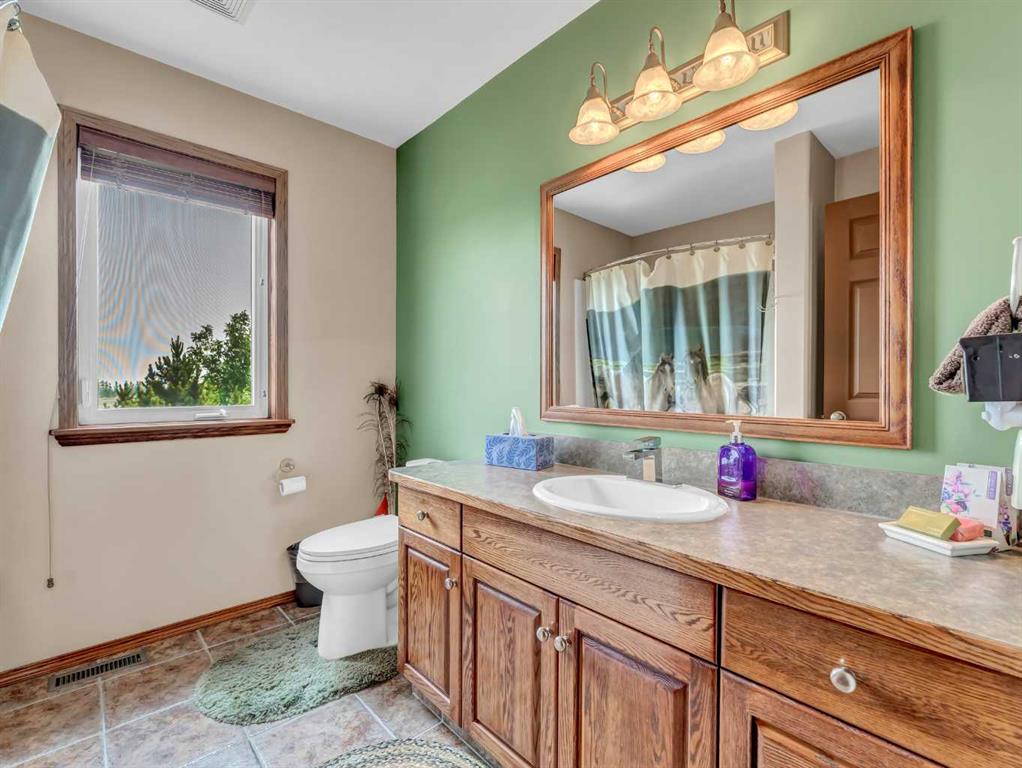 Picture for 12026 Range Road 74   https://www.cirrealty.ca/reb/mhreb/5/A2230635_22.jpg