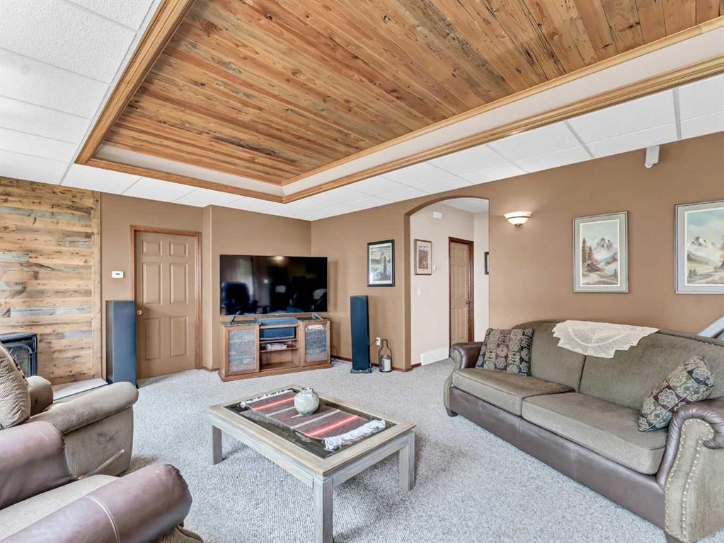 Picture for 12026 Range Road 74   https://www.cirrealty.ca/reb/mhreb/5/A2230635_32.jpg
