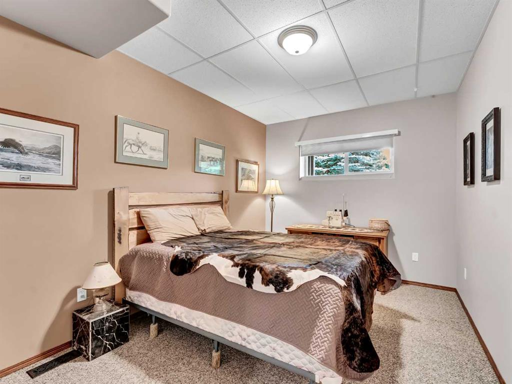 Picture for 12026 Range Road 74   https://www.cirrealty.ca/reb/mhreb/5/A2230635_34.jpg