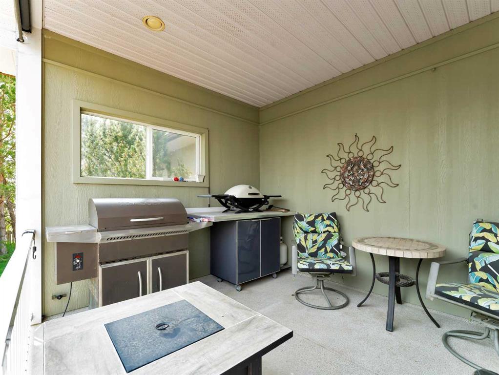 Picture for 12026 Range Road 74   https://www.cirrealty.ca/reb/mhreb/5/A2230635_36.jpg