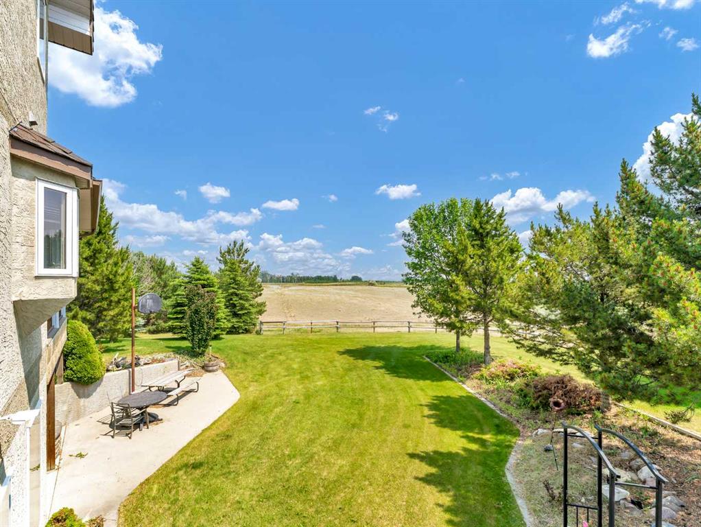 Picture for 12026 Range Road 74   https://www.cirrealty.ca/reb/mhreb/5/A2230635_37.jpg