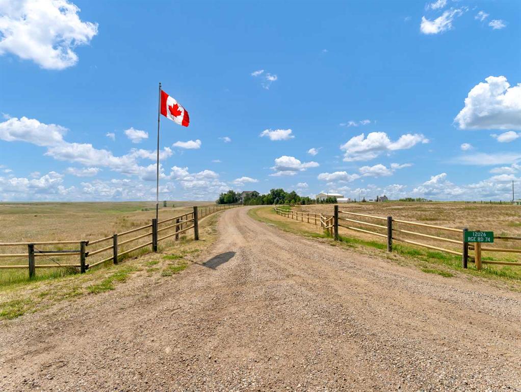 Picture for 12026 Range Road 74   https://www.cirrealty.ca/reb/mhreb/5/A2230635_8.jpg