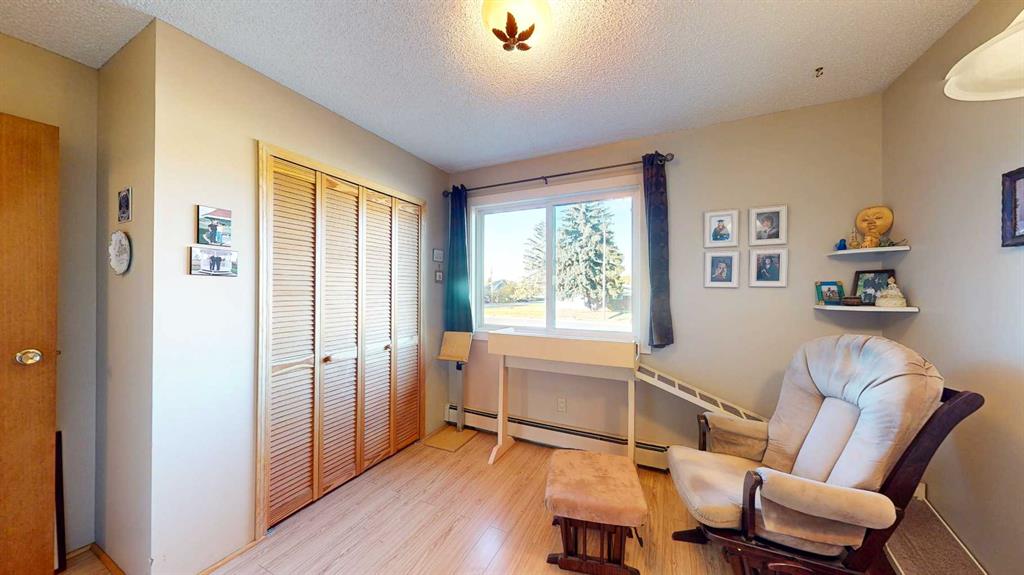 Picture for 235 5 Street SE https://www.cirrealty.ca/reb/mhreb/5/A2265285_29.jpg