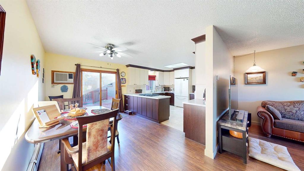 Picture for 235 5 Street SE https://www.cirrealty.ca/reb/mhreb/5/A2265285_30.jpg