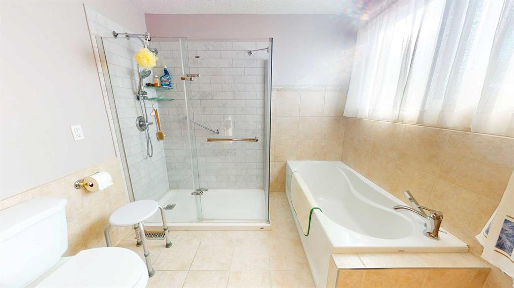 Picture for 235 5 Street SE https://www.cirrealty.ca/reb/mhreb/5/A2265285_49.jpg