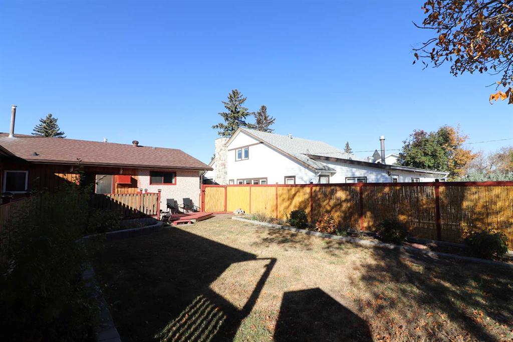 Picture for 235 5 Street SE https://www.cirrealty.ca/reb/mhreb/5/A2265285_9.jpg