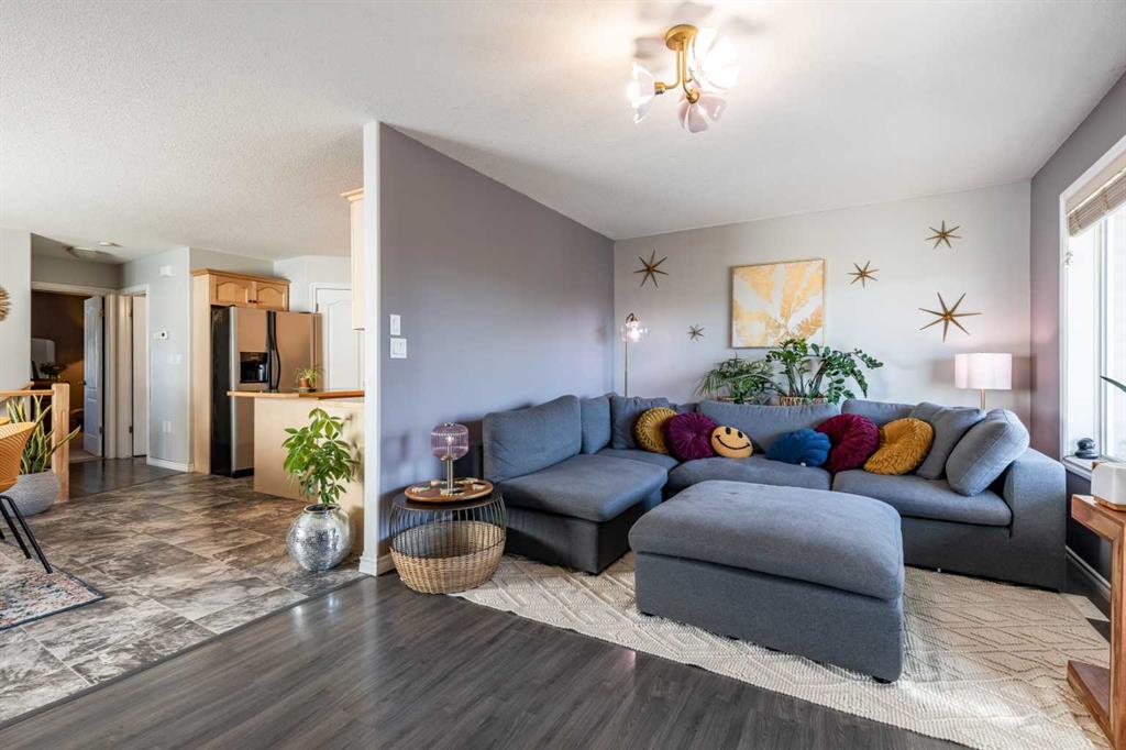 Picture for 87 Vista Road SE https://www.cirrealty.ca/reb/mhreb/5/A2266055_15.jpg