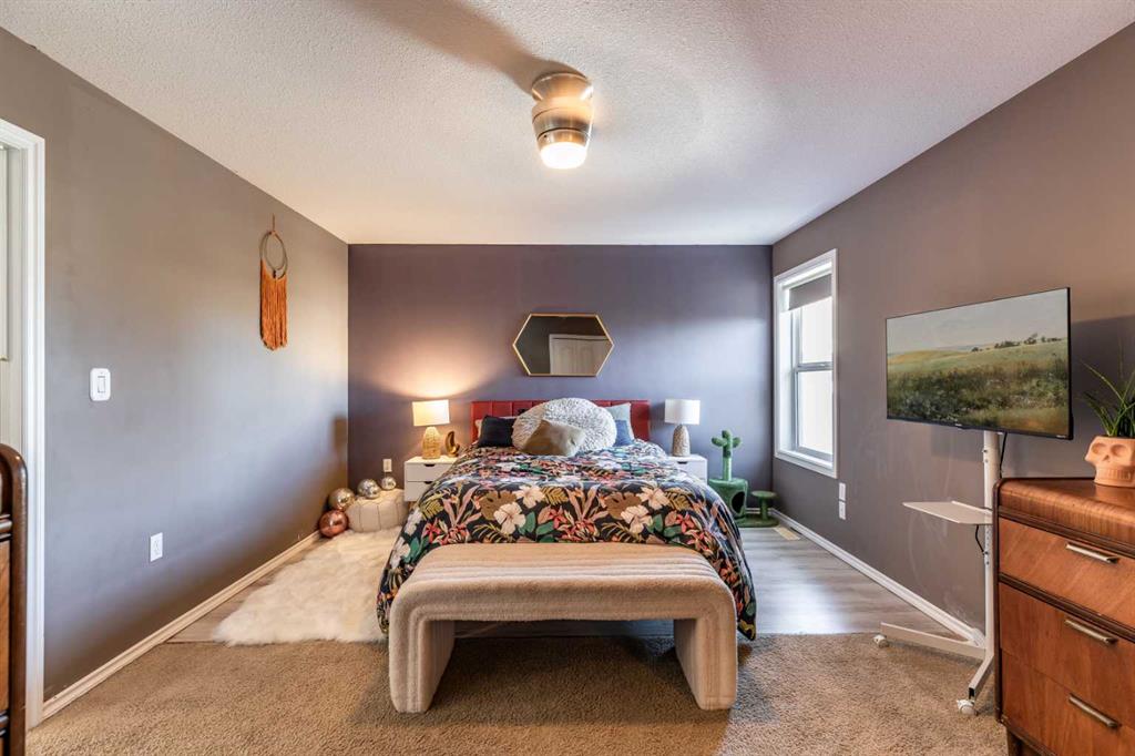 Picture for 87 Vista Road SE https://www.cirrealty.ca/reb/mhreb/5/A2266055_18.jpg