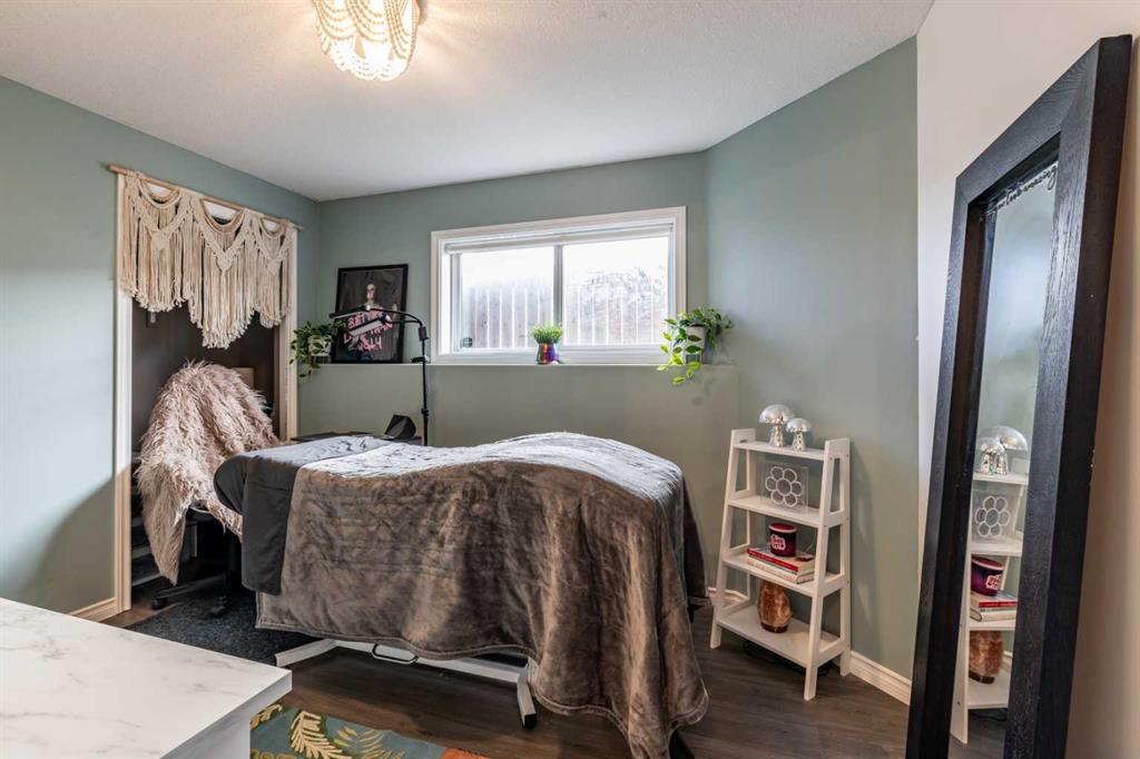 Picture for 87 Vista Road SE https://www.cirrealty.ca/reb/mhreb/5/A2266055_29.jpg