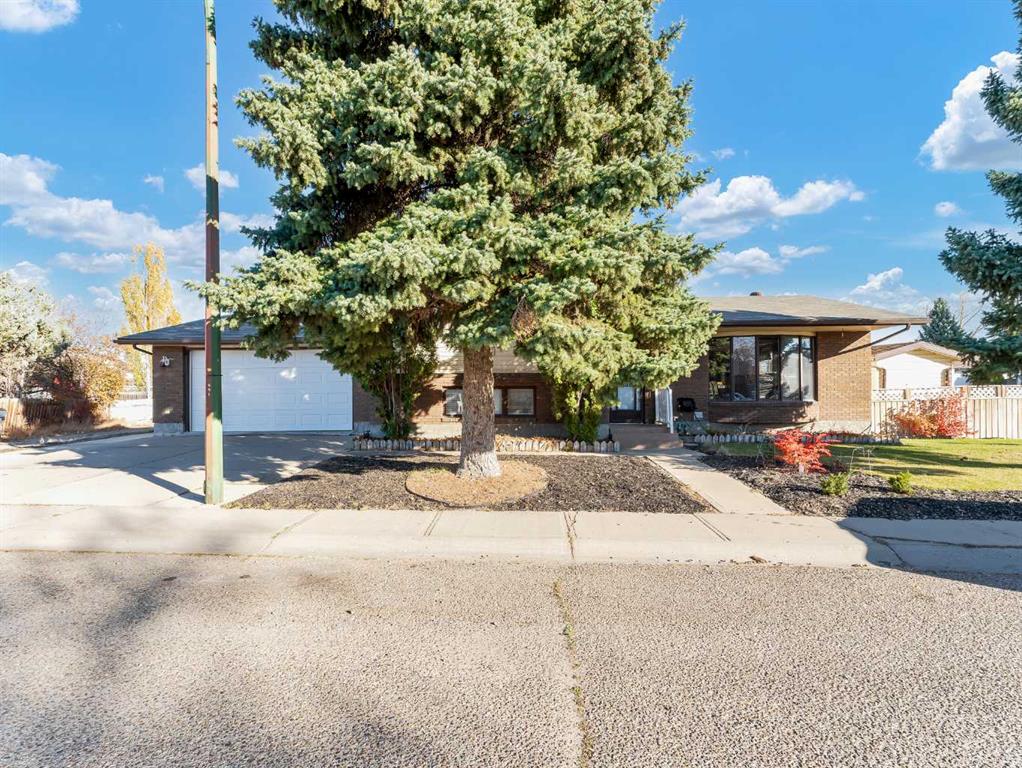 Picture for 35 Rideau Crescent SE Picture for 35 Rideau Crescent SE