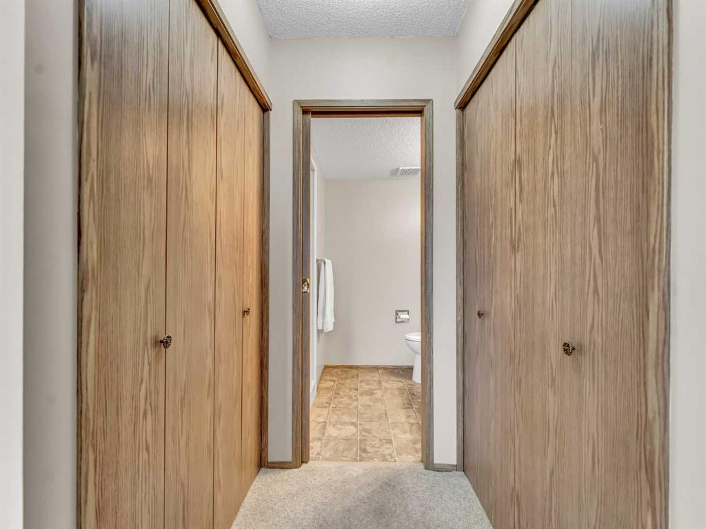 Picture for 204, 3090 15 Avenue SE https://www.cirrealty.ca/reb/mhreb/5/A2267205_29.jpg