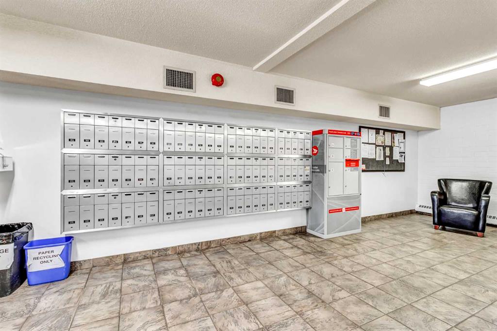 Picture for 204, 3090 15 Avenue SE https://www.cirrealty.ca/reb/mhreb/5/A2267205_34.jpg