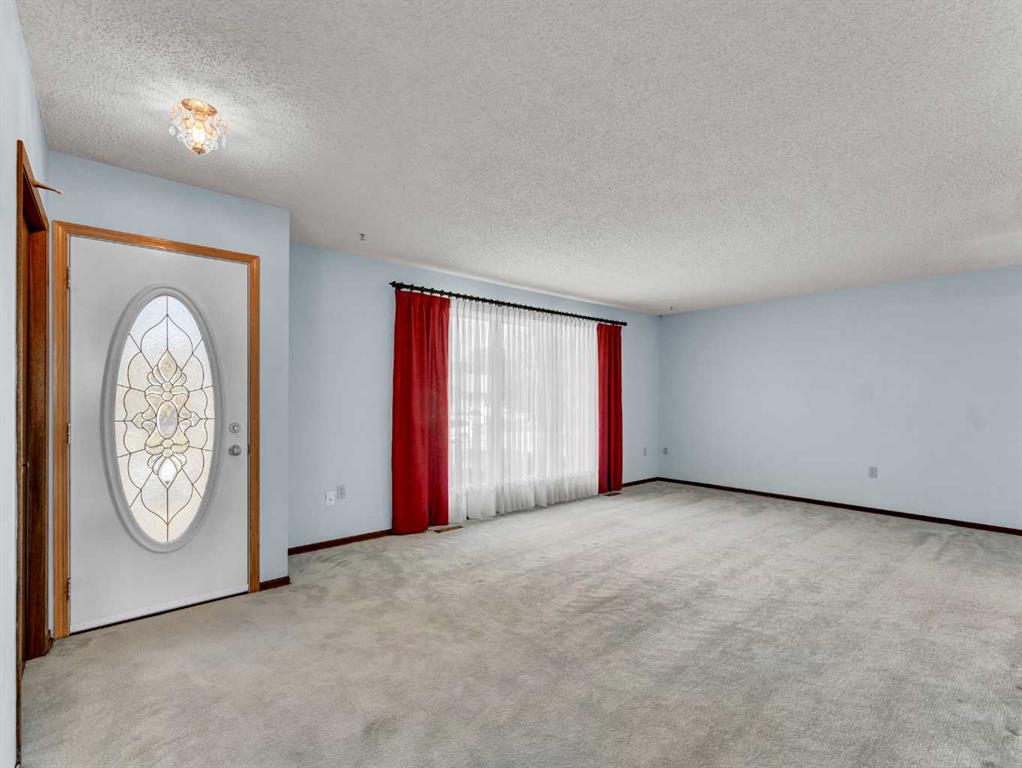 Picture for 267 11 Street NE