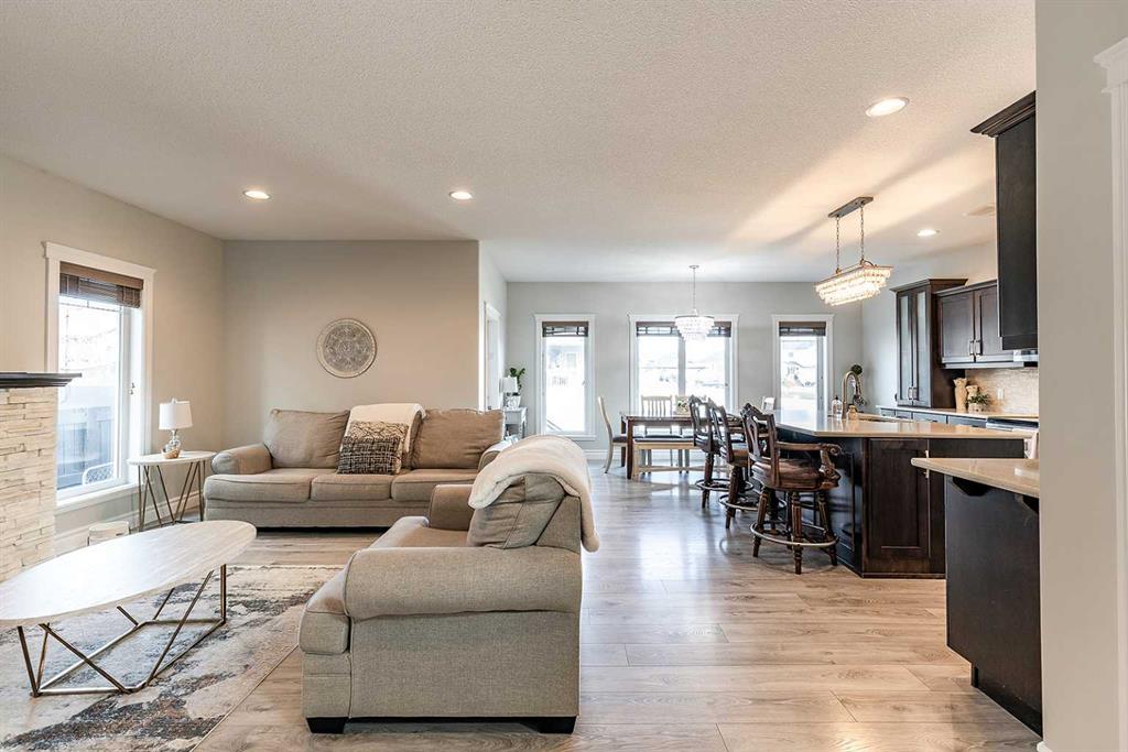 Picture for 203 Sterling Crescent SE