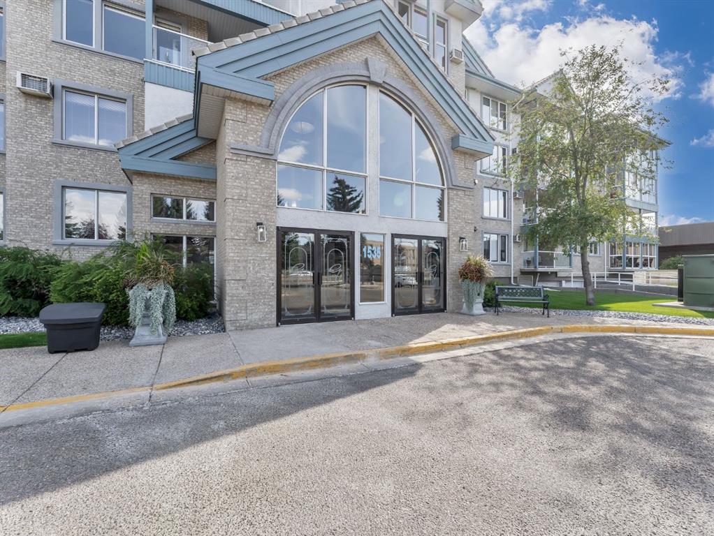 Picture for 429, 1535 Southview Drive SE