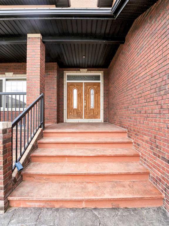 Picture for 150 Desert Blume Crescent 