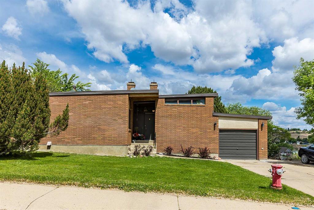 Picture for 22 Chinook Drive SW