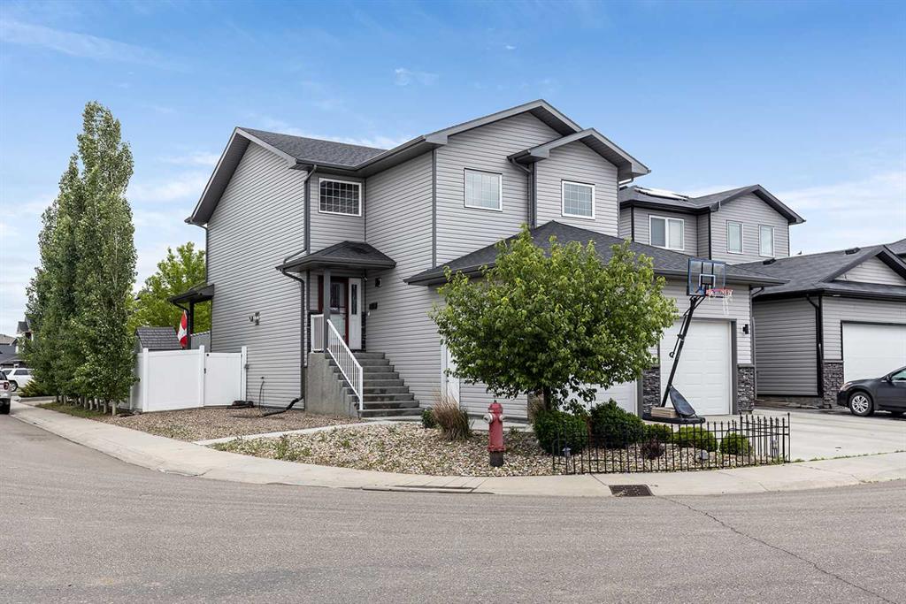 Picture for 382 Sterling Crescent SE