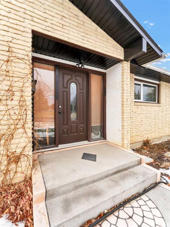 Picture for 2210 Upland Drive SE