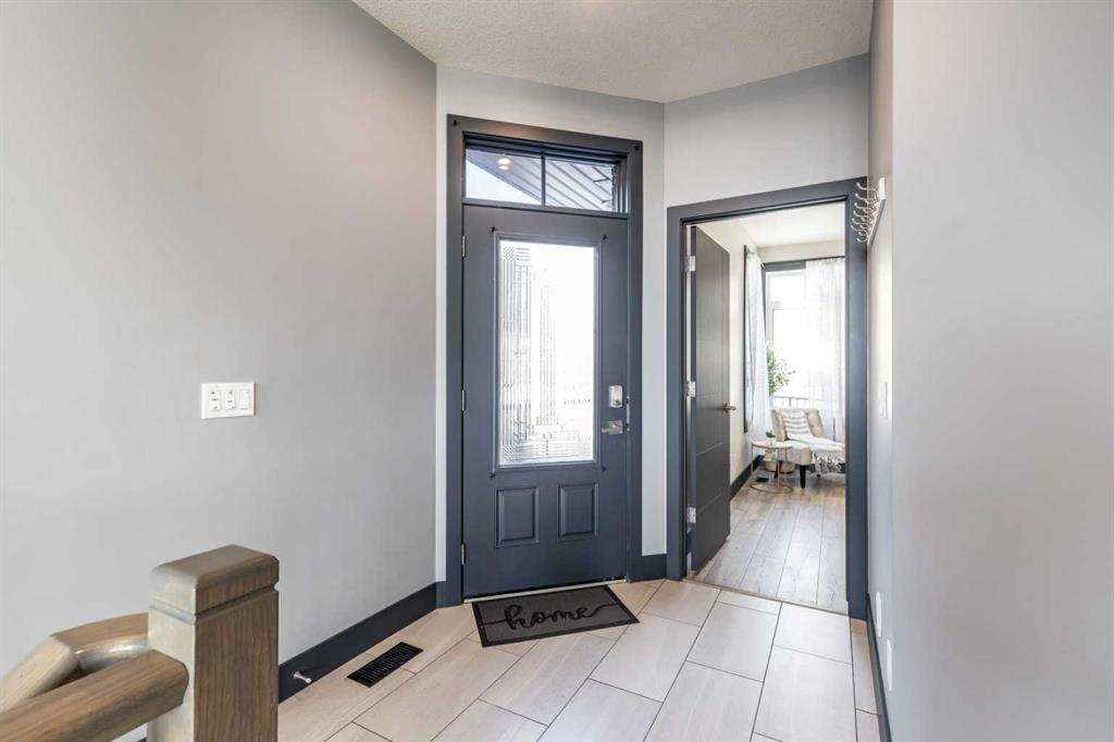 Picture for 22 Palisades Lane NE