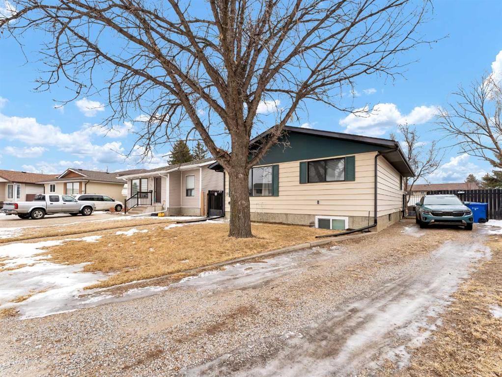 Picture for 19 Rossmere Place SE