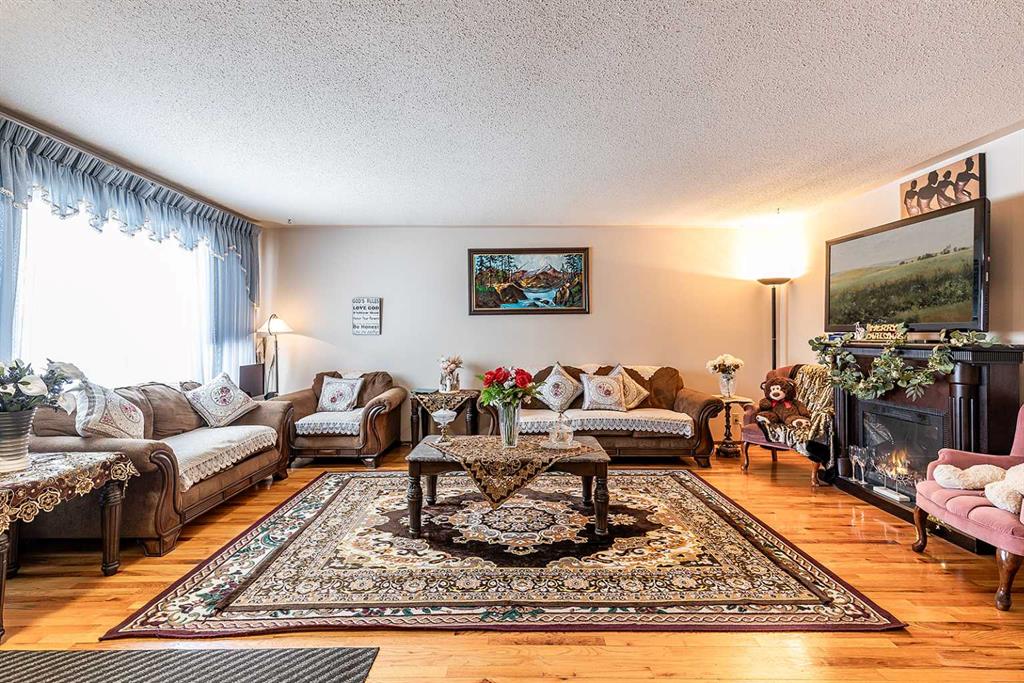 Picture for 88 Clelland Crescent SE