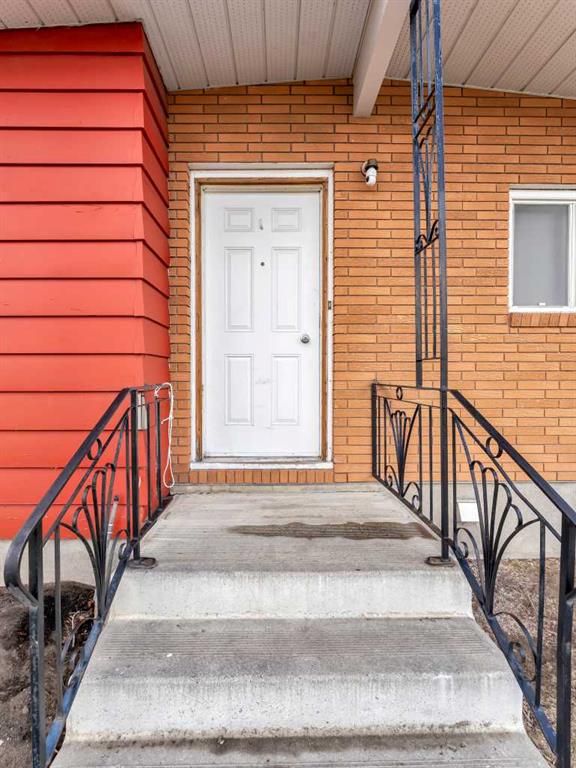 Picture for 561 12 Street NW