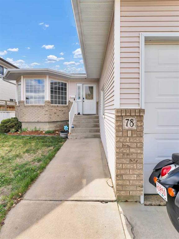 Picture for 78 Stein Close SE