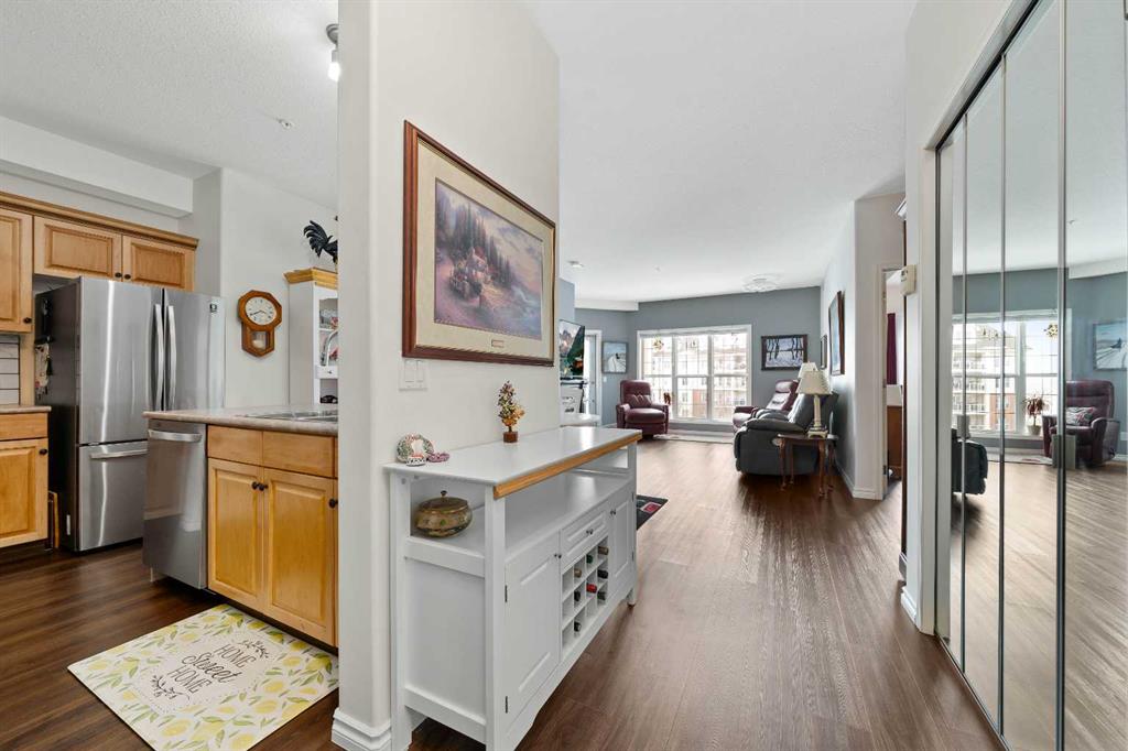 Picture for 331, 29 River Ridge Drive NW