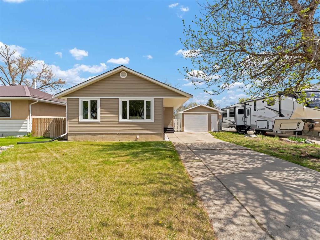 Picture for 166 Mitchell Crescent NW