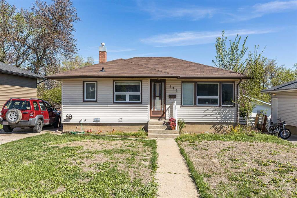 Picture for 538 6 Street SW