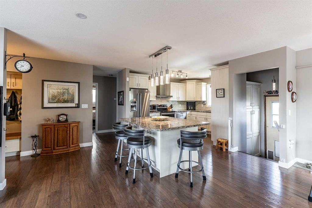 Picture for 6 Rossland Crescent SE